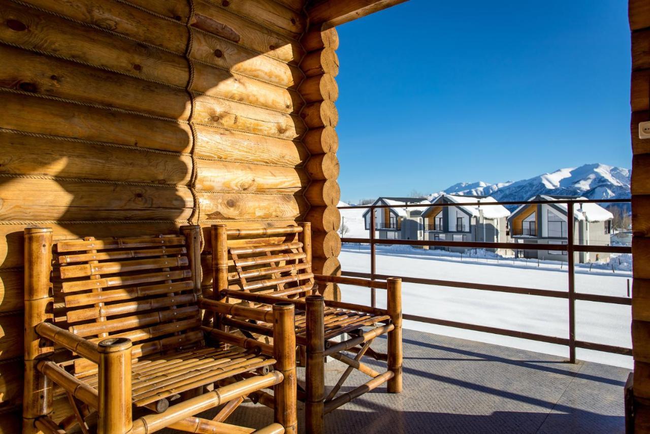 גודאורי Snow Time Eco Chalet מראה חיצוני תמונה