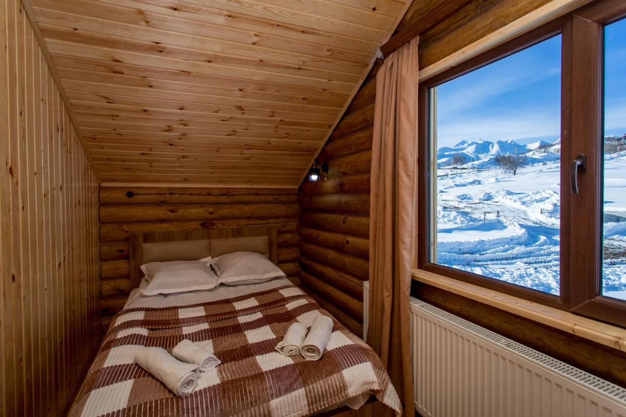 גודאורי Snow Time Eco Chalet מראה חיצוני תמונה