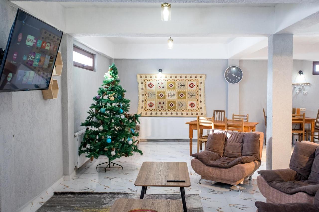 גודאורי Snow Time Eco Chalet מראה חיצוני תמונה